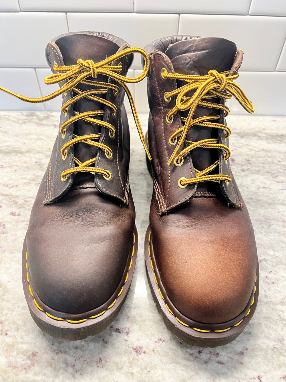 Vintage 1990โs Dr. Martens Made In England Leather Menโs Boots, 10, Brown, EUC